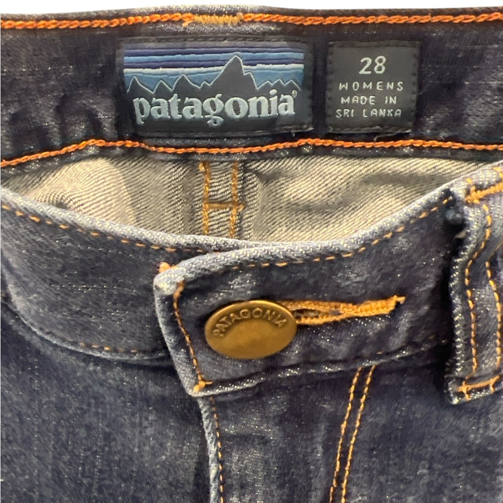 Classic Blue Women's Jeans - Picture 5 of 7